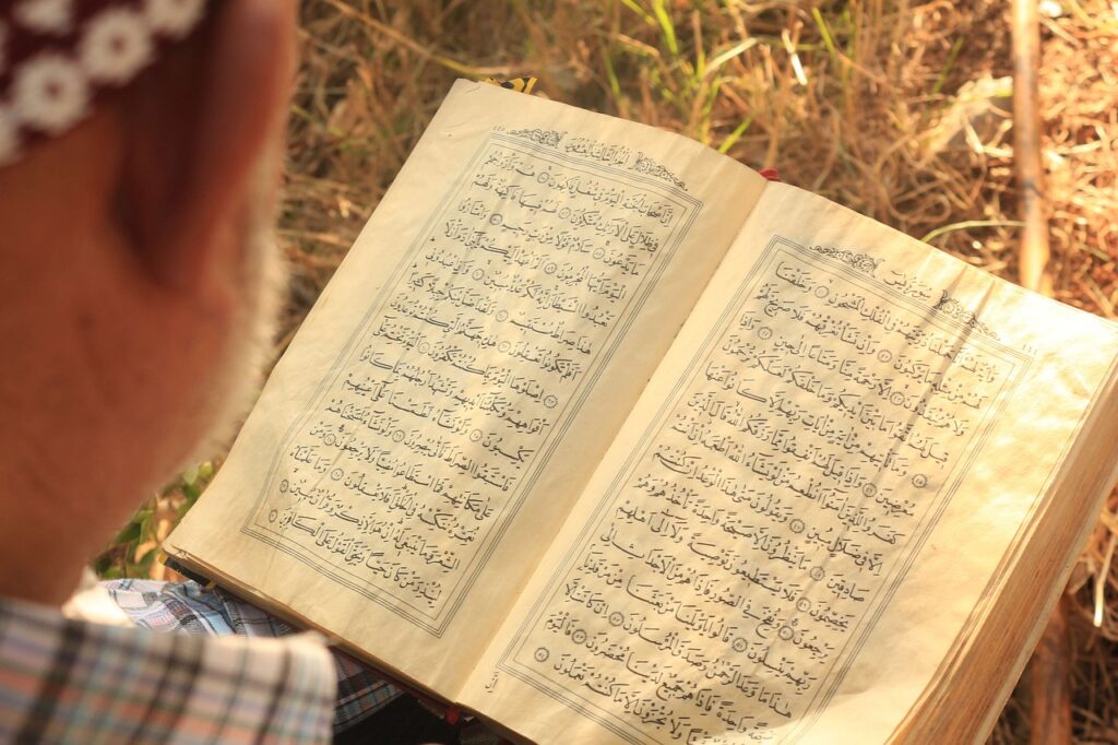 How to Read the Quran Correctly: A Complete Guide for Beginners and Advanced Learners