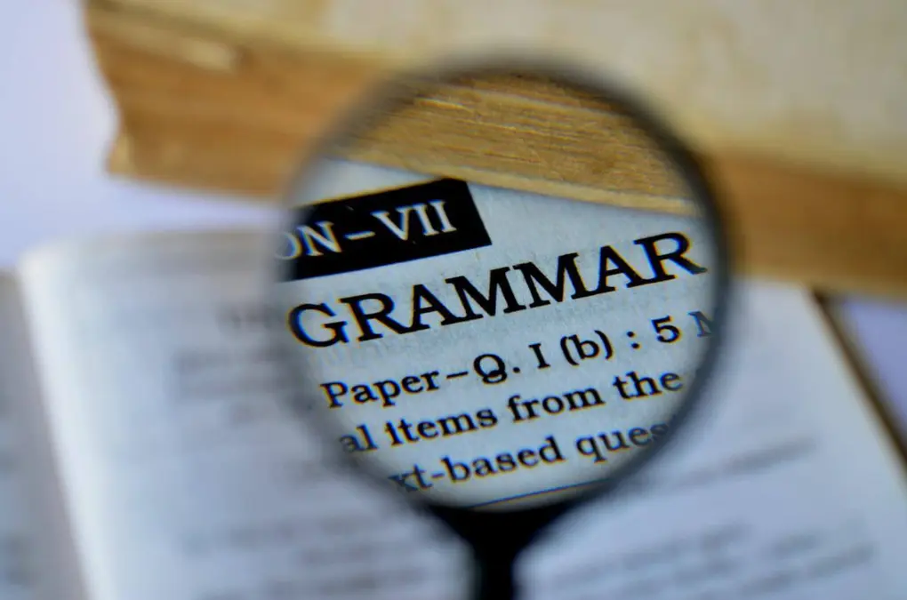 Livre de grammaire pour apprendre l’arabe