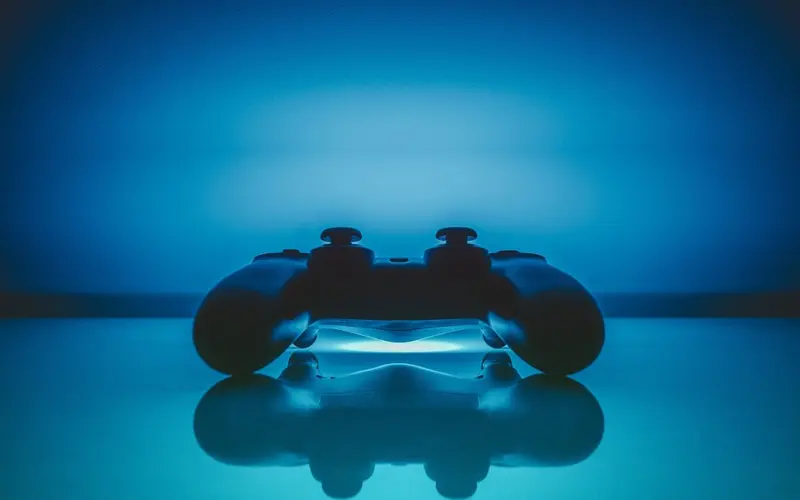 Game controller for learning Arabic differently