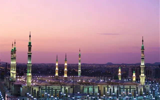 Moschee in Medina bei Sonnenuntergang